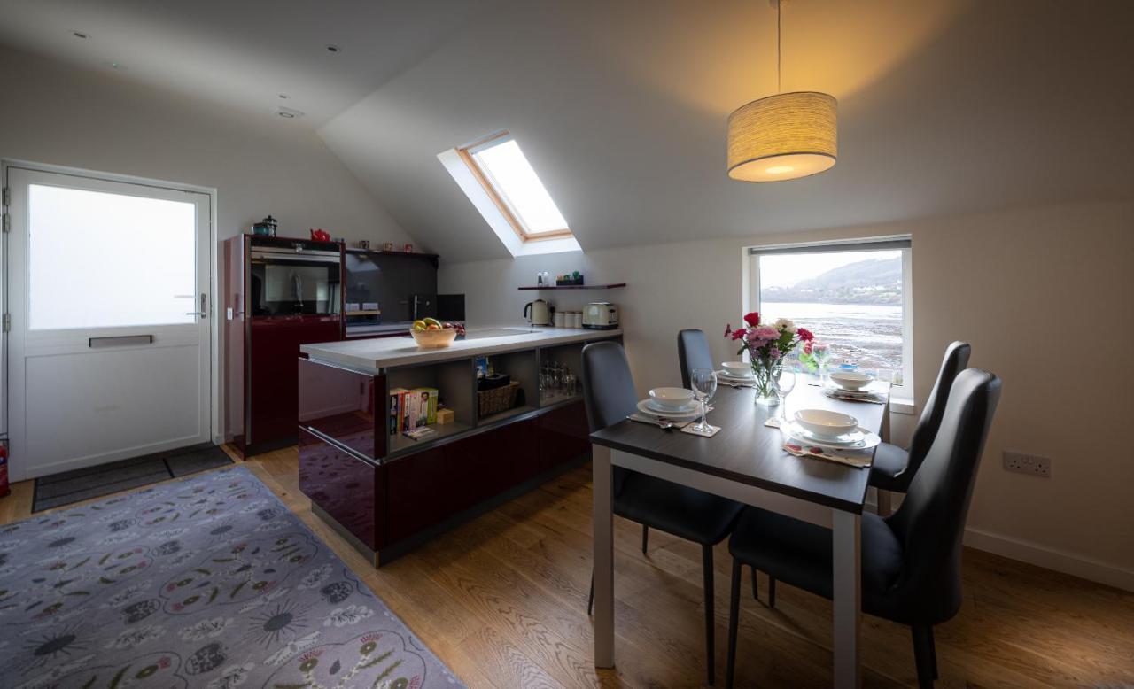Skyelight Apartment พอทรี ภายนอก รูปภาพ