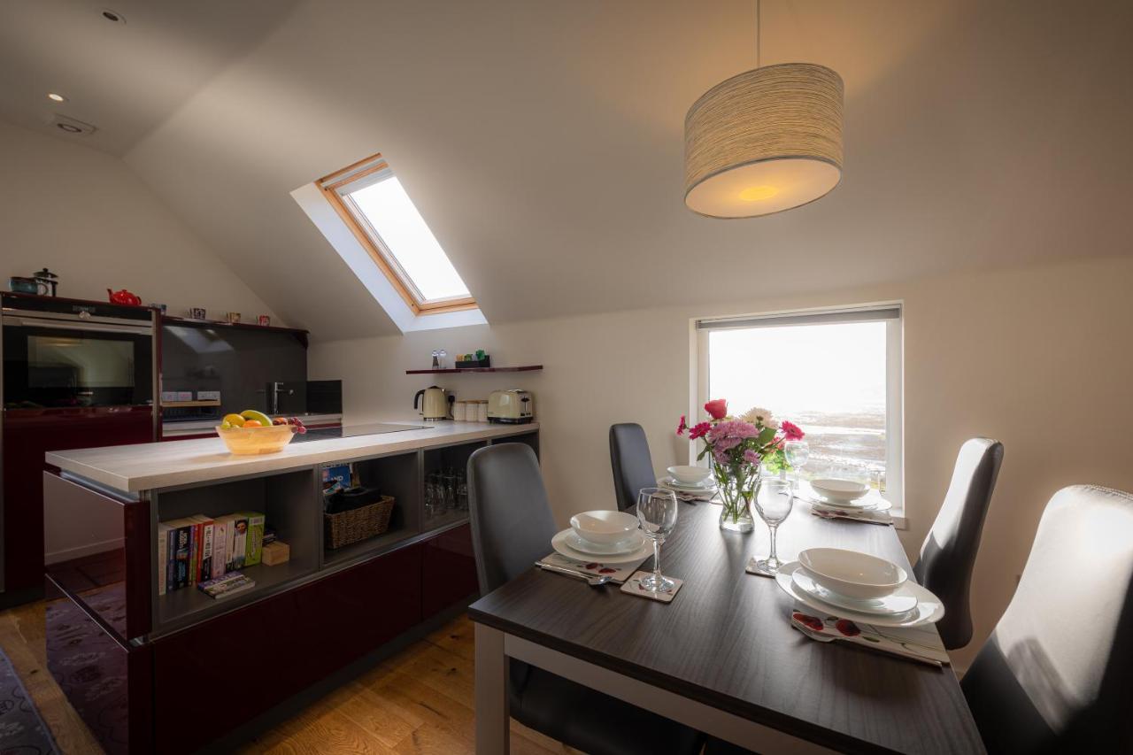 Skyelight Apartment พอทรี ภายนอก รูปภาพ